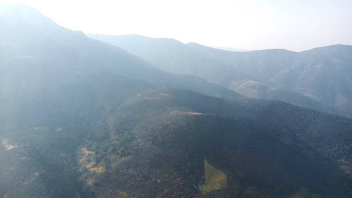El incendio de la Sierra de Béjar en Salamanca amanece sin llama ni humo
