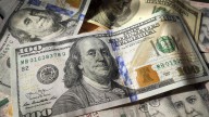 El Banco Central impone nuevas restricciones a la compra de dólares
