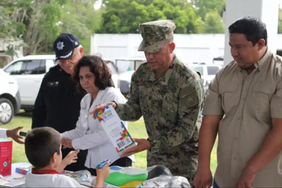Realizan con éxito campaña desarme para la paz en Chetumal