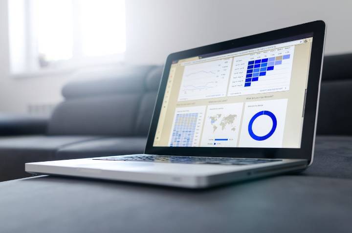 How Marketing Teams Build Credibility with Apple News & Google News Features