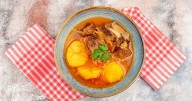 Receta del sábado: estofado de sepia con patatas y alcachofas, fácil y delicioso para disfrutar en casa