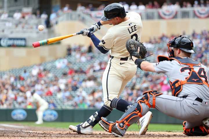 Twins hammer former teammate in 8-1 victory over first
