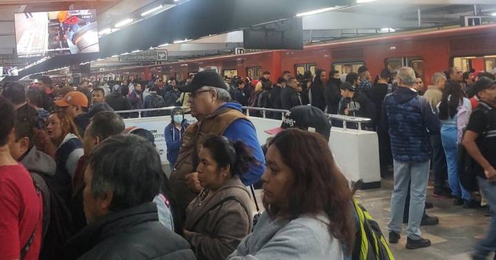 Lluvias provocan caos en el Metro; Líneas 3, 12 y B reportan lento avance