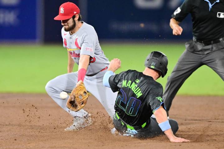 Rays’ Carson Williams a hit in debut, including homer in win over Cards
