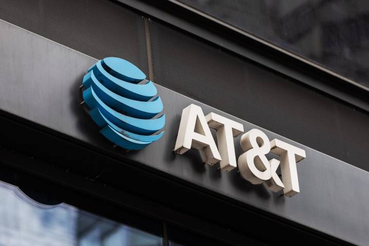AT&T evalúa vender su negocio en México tras una década sin destronar a Telcel