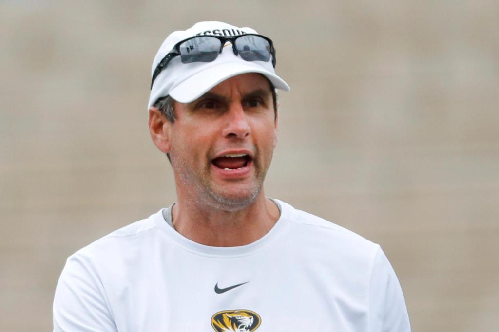 Derek Dooley: Ex-Tennessee coach to run for Senate in Georgia