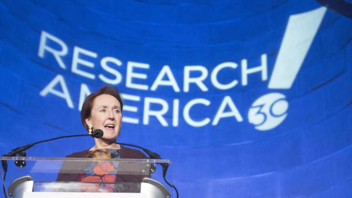 With science funding at risk, an advocate sees ‘light at the end of the tunnel’