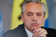 La fiscalía pide que Alberto Fernández vaya a juicio oral por violencia machista
