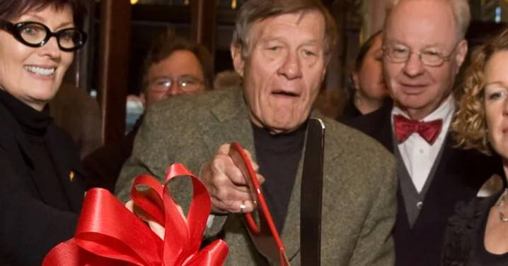 Frank Day, former Colorado restaurateur and historic hotel owner, dies at 93