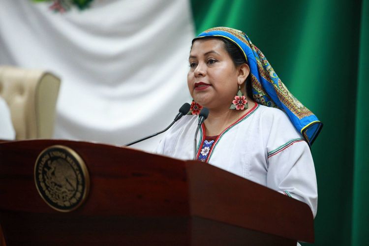 Las y los legisladores nayaritas honran a sus mujeres Indígenas
