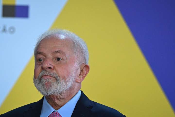 Asesor de Lula expresó su preocupación por movilización naval de EE. UU. frente a Venezuela
