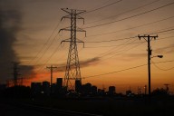 States challenge federal report promoting coal plants