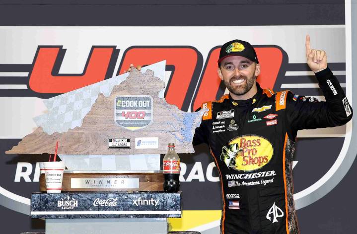 Austin Dillon supera la decepción del año pasado y sella su boleto a los Playoffs
