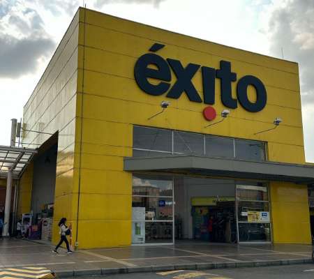 SIC sanciona a Almacenes Éxito con multa de $691 millones por vulnerar derechos de los consumidores