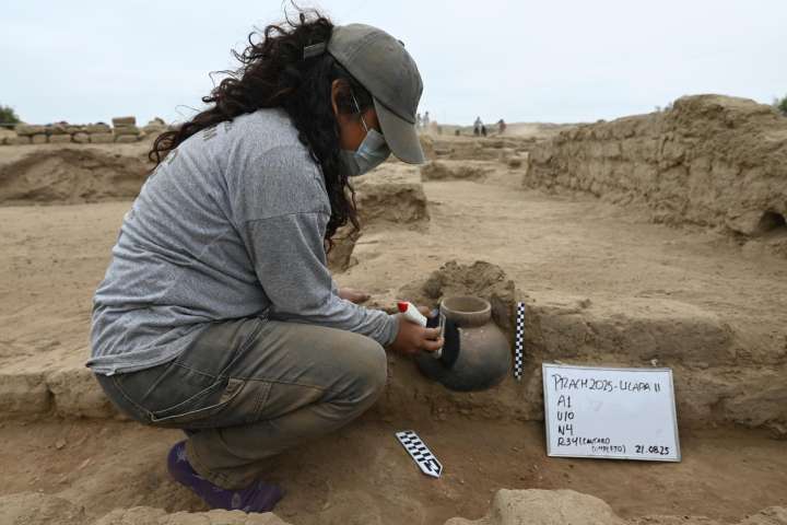 Casa de élite moche hallada en Perú revela sus costumbres y alimentación hace 1.400 años