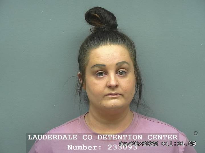 Florence women arrested on 51 counts of Identity theft while working as a loan officer; $1.56 million bond
