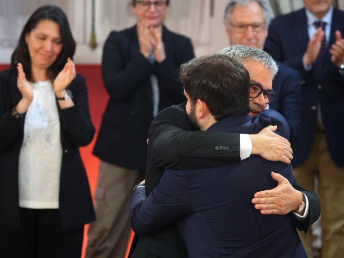 Presidente Boric agradeció la "generosidad y audacia" de Mario Marcel en su adiós al Ministerio de Hacienda