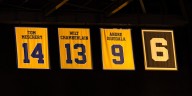 Retiro de camisetas en la NBA: cómo nació este ritual que ya cuenta con más de 180 prendas de leyendas