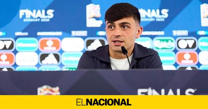 Se despide de Pedri y el resto, no aguanta más el castigo de Flick y, ahora sí, se va del Barça