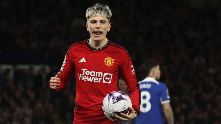 Chelsea negocia con Manchester United el fichaje de Alejandro Garnacho