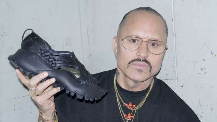 Diseñador de sandalias ‘Oaxaca Slip-On’ de Adidas reconoce apropiación cultural