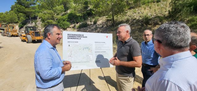 Medio Ambiente inicia las obras de restauración de 81 kilómetros de caminos forestales en Moratalla
