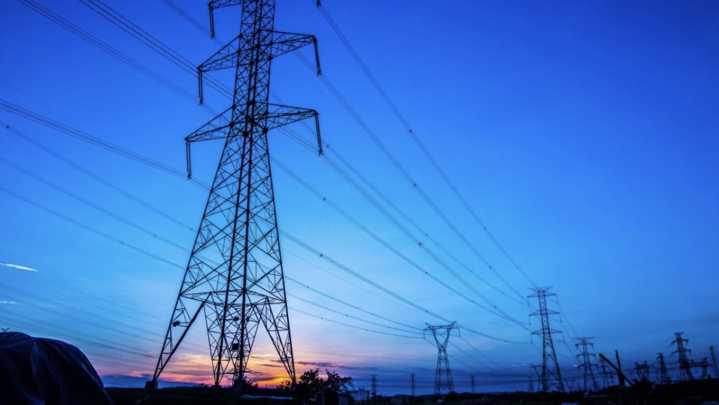 The Metro: Michiganders face power struggle over rising utility bills