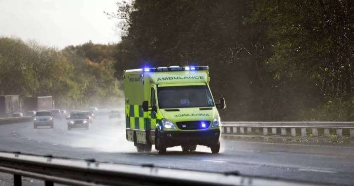 Highway Code rule can end in 3 penalty points and fine for letting ambulance pass