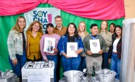 PAMPA DEL INFIERNO: Entrega De Elementos Para Instituciones Educativas Y Merenderos