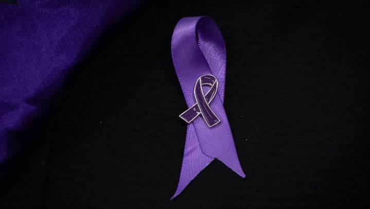 Island Health to set up memorial stations for International Overdose Awareness Day