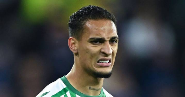 Manchester United transfer off after club release statement saying they 'cannot afford' late deal