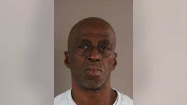 Chicago crime: Man, 59, stabbed, injured 43