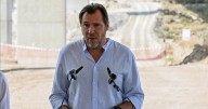 El ministro Puente no dedica ni un tuit a Lambán pero no pierde la ocasión de insultar a Mañueco
