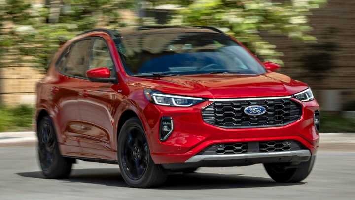 Ford to kill off Escape, Lincoln Corsair to make room for EVs