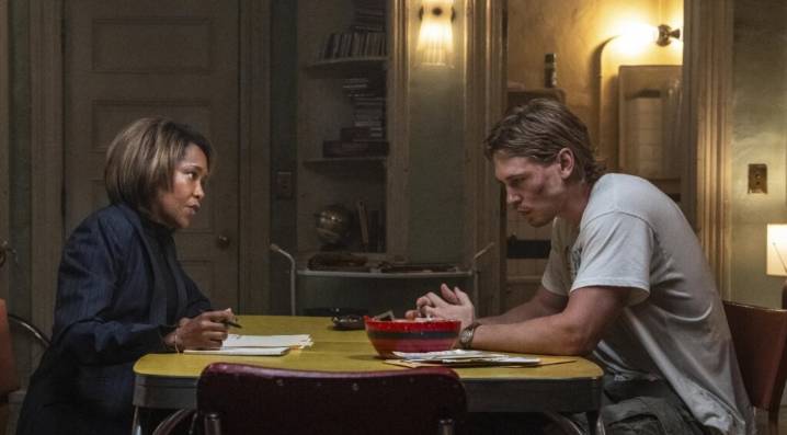 Darren Aronofsky’s Caught Stealing handcuffs Austin Butler to 1998 with mixed results
