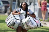 FAU welcomes students moving into dorms for fall semester