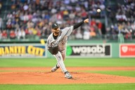 White Sox reinstate LHP Martin Perez from 60