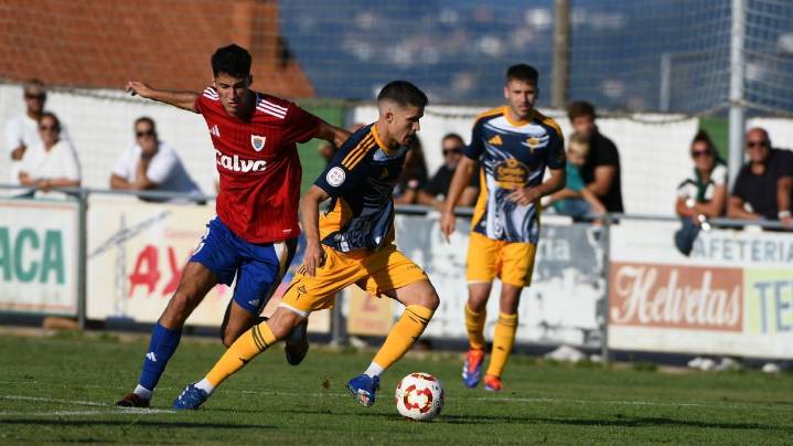 El Racing salva los muebles en los penaltis frente al Bergantiños (4