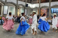 Con acción coordinada entre ayuntamiento de Tlaxcala y Congreso local, se llevó a cabo el festival folklórico