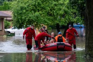 Flash-flooding threats move into the Plains, Atlantic Coast as Wisconsin mops up