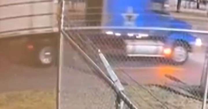 Blue 18-wheeler with Cowboys star sought in Dallas hit
