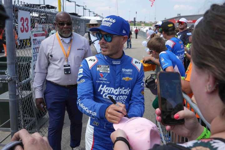 NASCAR's playoffs begin with no clear favorite, Larson as top seed, Reddick happy just to make field