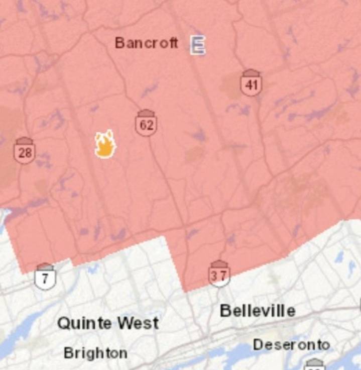 Firefighters, water bombers, battle 12.9-hectare wildfire in Marmora and Lake