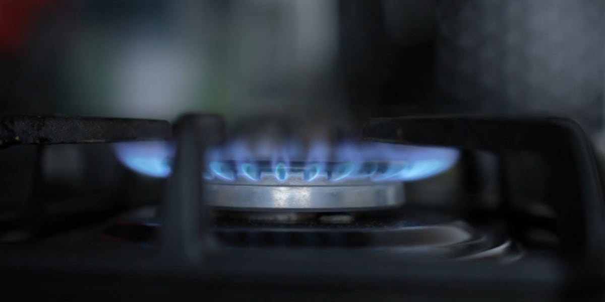 Virginia Natural Gas pushing to make for permanent rate hikes