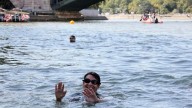 Cerca de 100.000 personas se han bañado en el Sena en París este verano