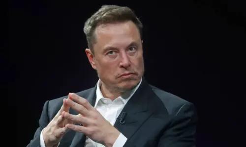 Elon Musk anuncia demanda contra Apple por presunto favoritismo a ChatGPT