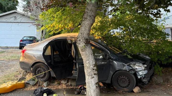 DoorDash driver crashes car while high on meth in Lynnwood