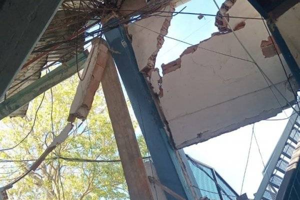 DUDAS! Por ahora no se sabe por qué colapsó el techo del Club Regatas (VIDEOS / IMÁGENES)