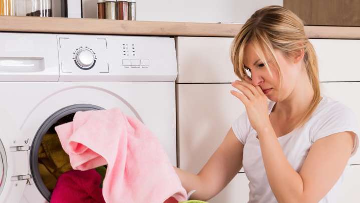 The Essential Oil That Can Get Musty Odors Out Of Your Laundry For Good