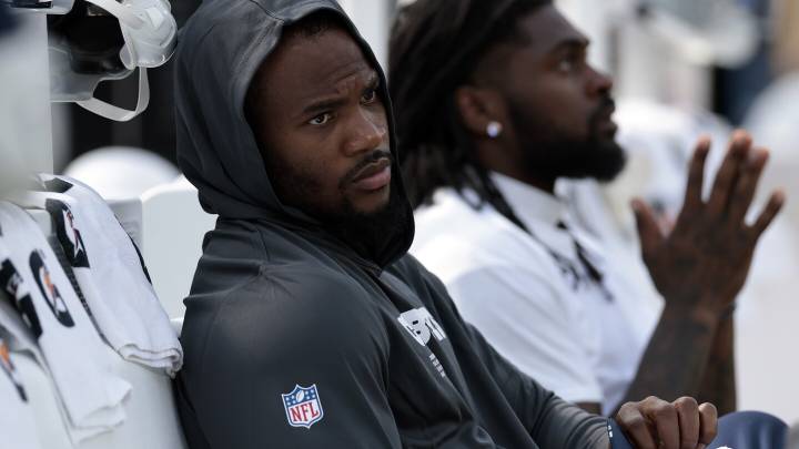 Micah Parsons to reporters: "My mouth is closed"